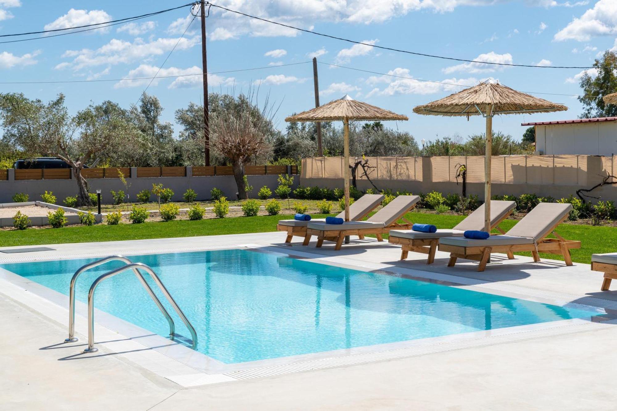 Ethria Pool Villa With Heated Jacuzzi Afantou Dış mekan fotoğraf