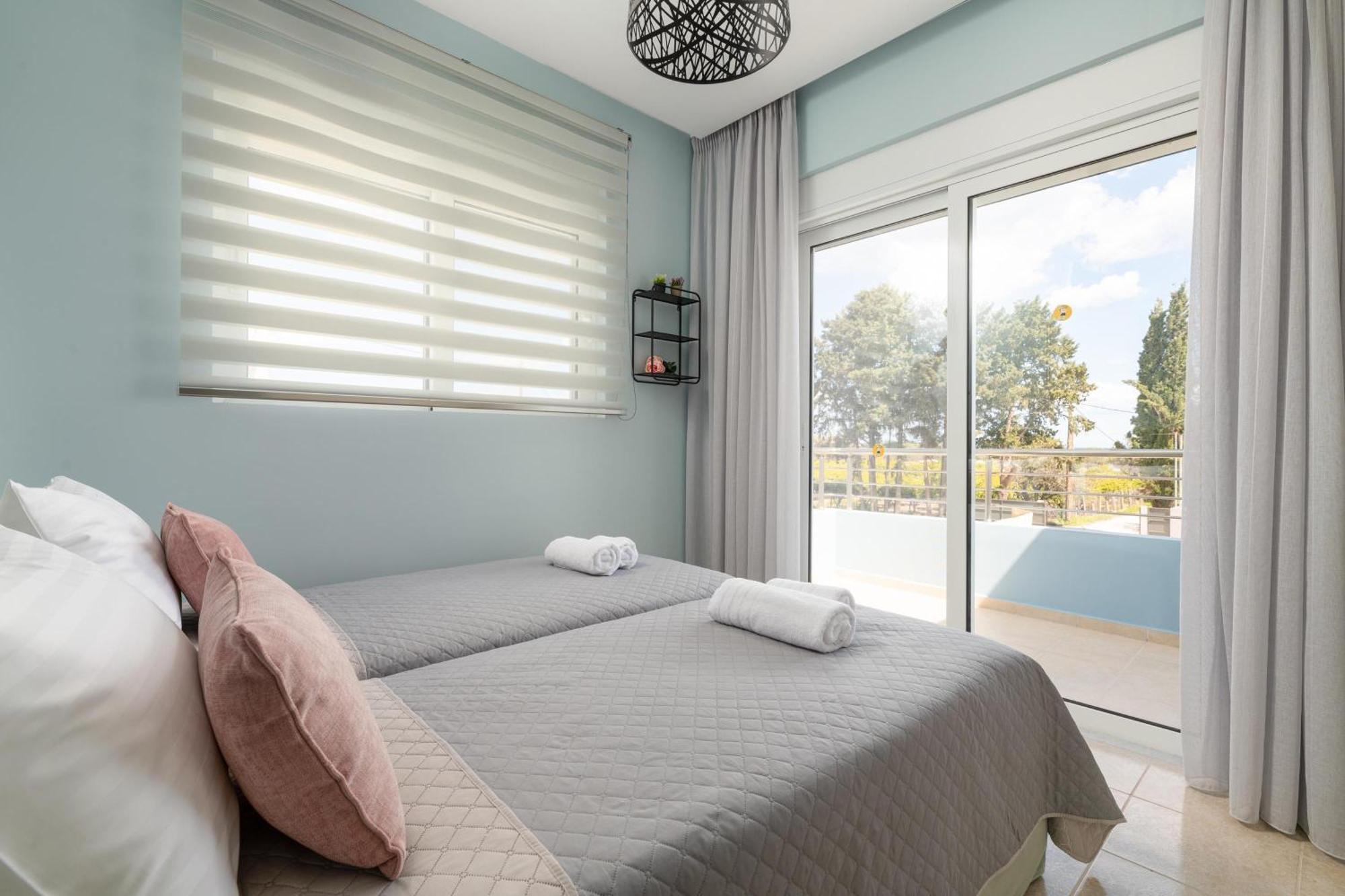 Ethria Pool Villa With Heated Jacuzzi Afantou Dış mekan fotoğraf